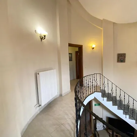 柯克皮纳庄园别墅