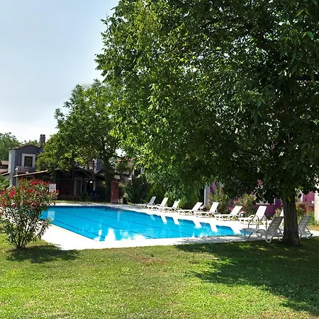 柯克皮纳庄园别墅 萨潘贾