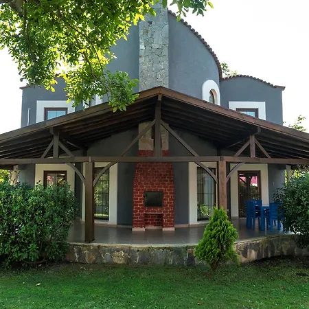 柯克皮纳庄园别墅 *