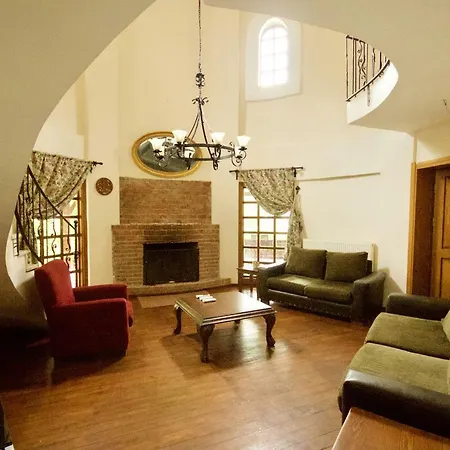 柯克皮纳庄园别墅 * 萨潘贾