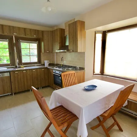 柯克皮纳庄园别墅 * 萨潘贾